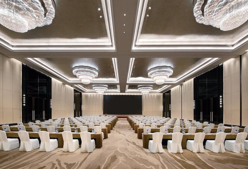 בית מלון כפרי Crowne Plaza Huailai By Ihg