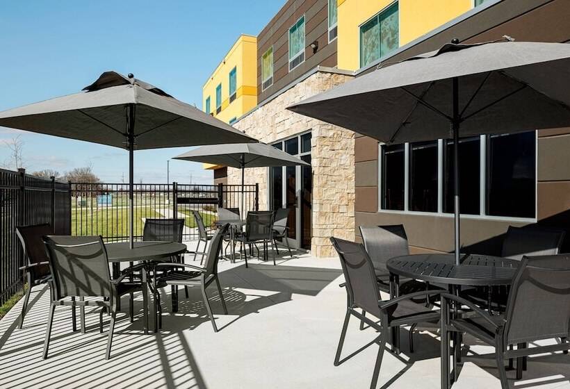 فندق Fairfield Inn & Suites By Marriott Salina