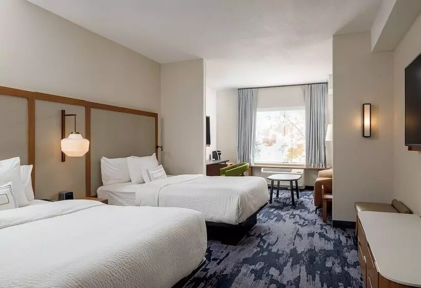 هتل Fairfield Inn & Suites By Marriott Salina