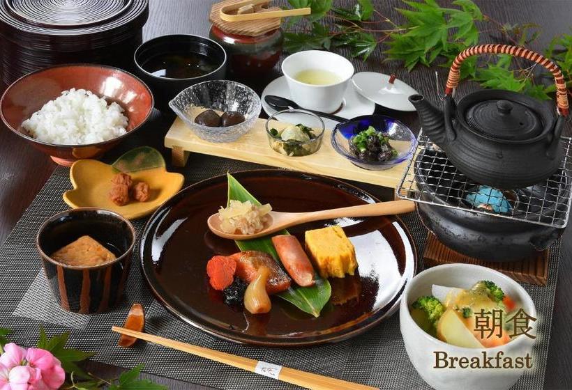 هتل Nikko Chuzenjiko Onsen  Hanaan