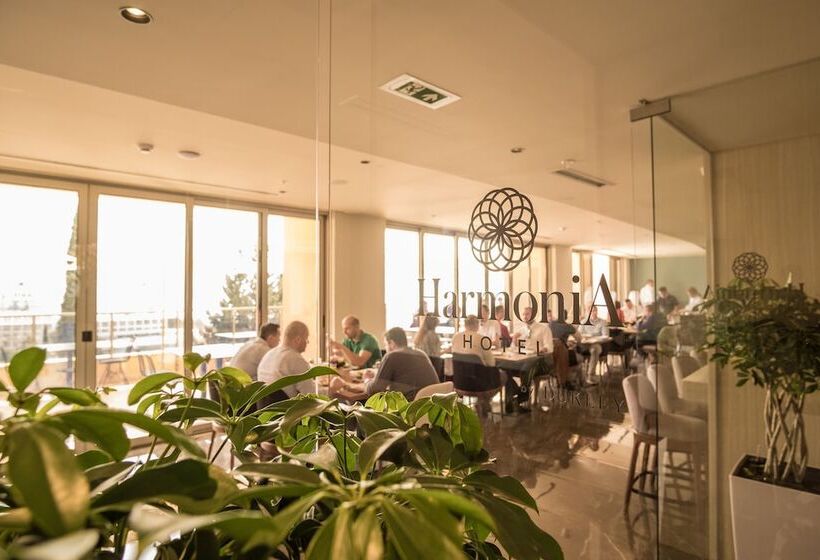 Hotel Harmonia by Dukley