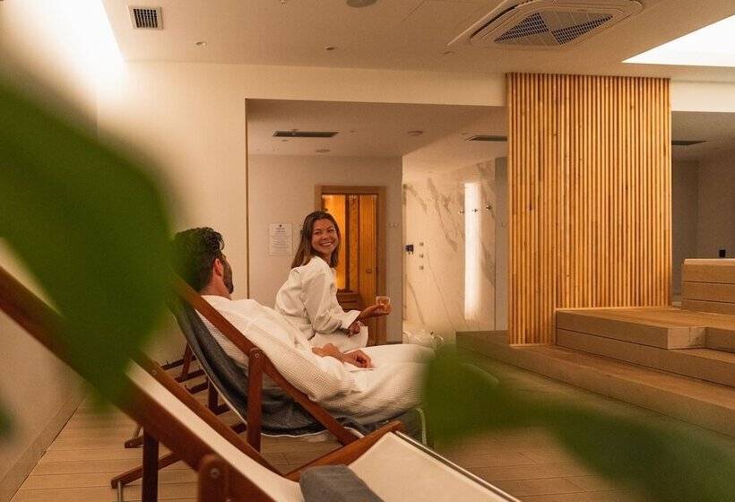 Hotel Harmonia by Dukley