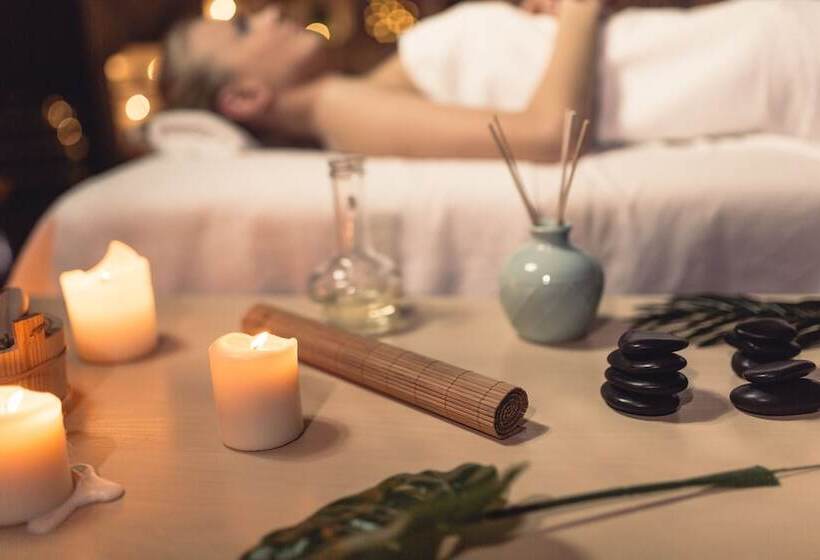 Hotel Harmonia by Dukley