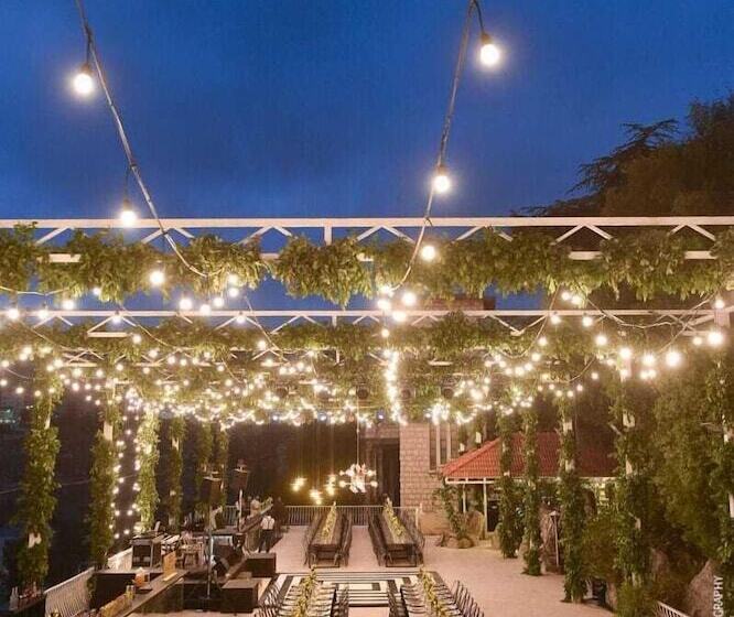 هتل Lemir Faisal Arslan Stay At The Museum