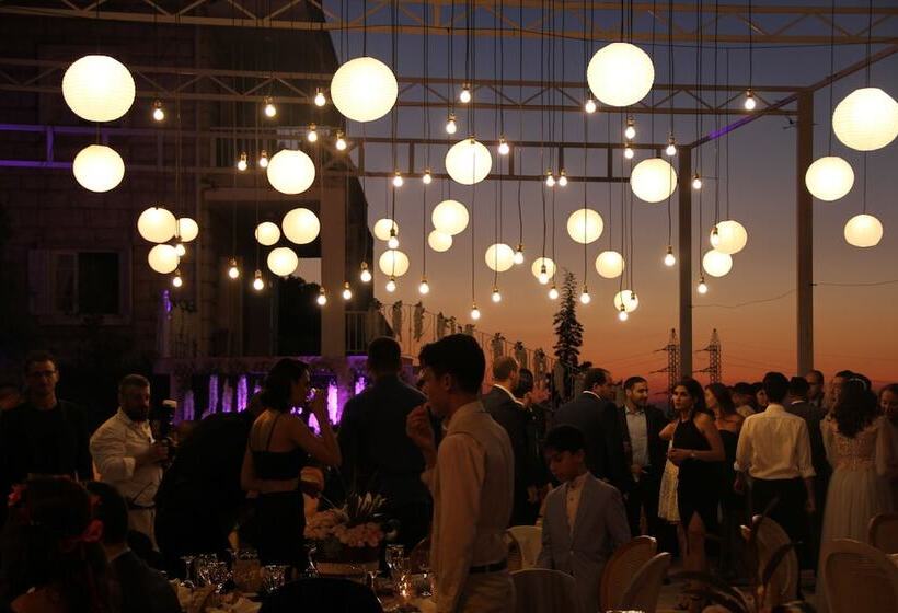 هتل Lemir Faisal Arslan Stay At The Museum