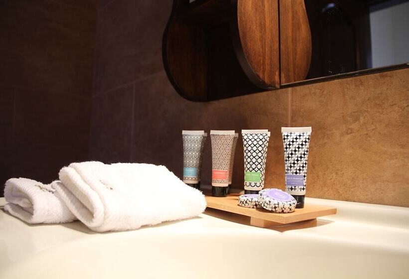 هتل Lemir Faisal Arslan Stay At The Museum