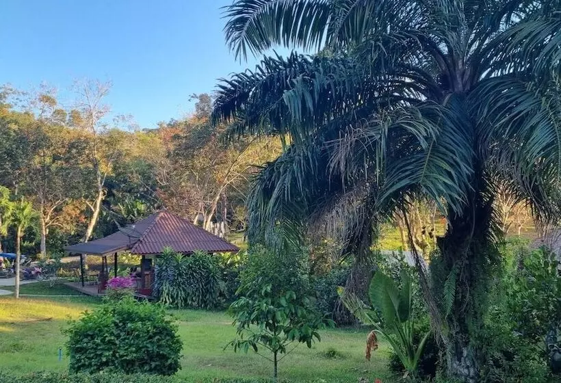 ホテル Mookies Bungalows
