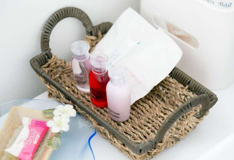 هتل The Canal Ratchaburi