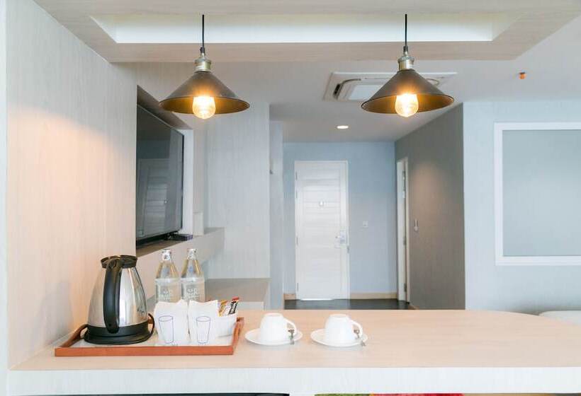 هتل The Canal Ratchaburi