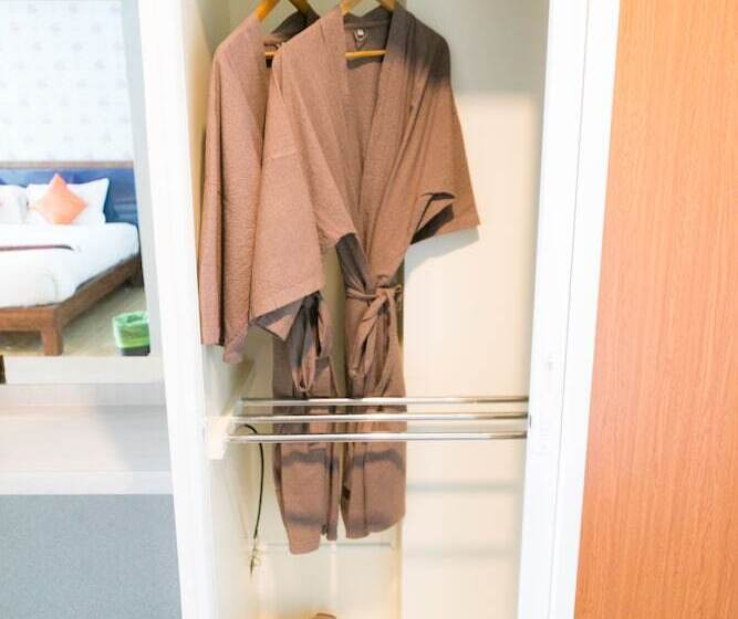 هتل The Canal Ratchaburi