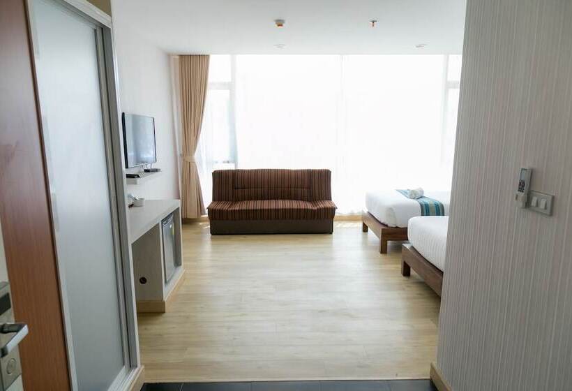 هتل The Canal Ratchaburi