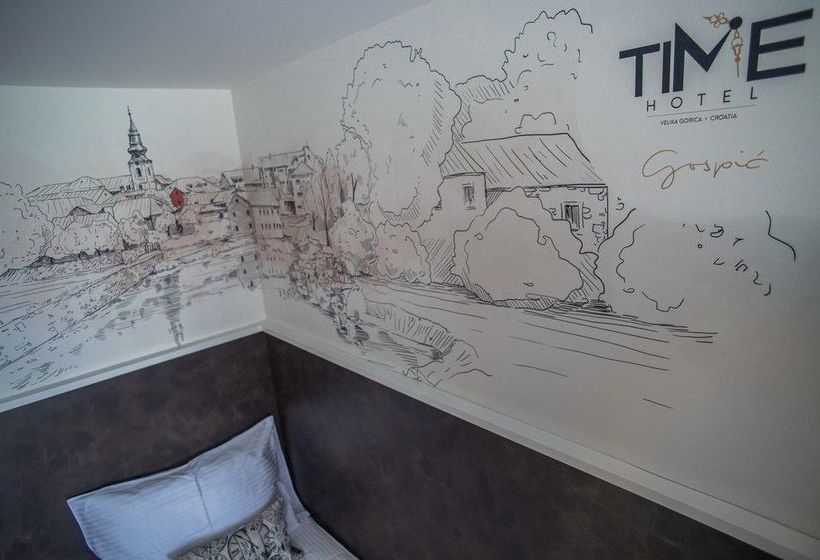 בית מלון כפרי Time