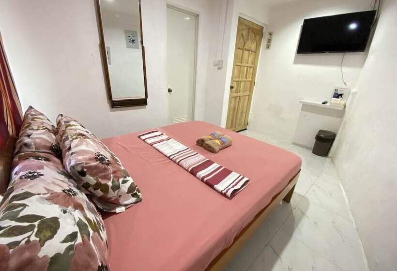 Otel Westcoast Guest House