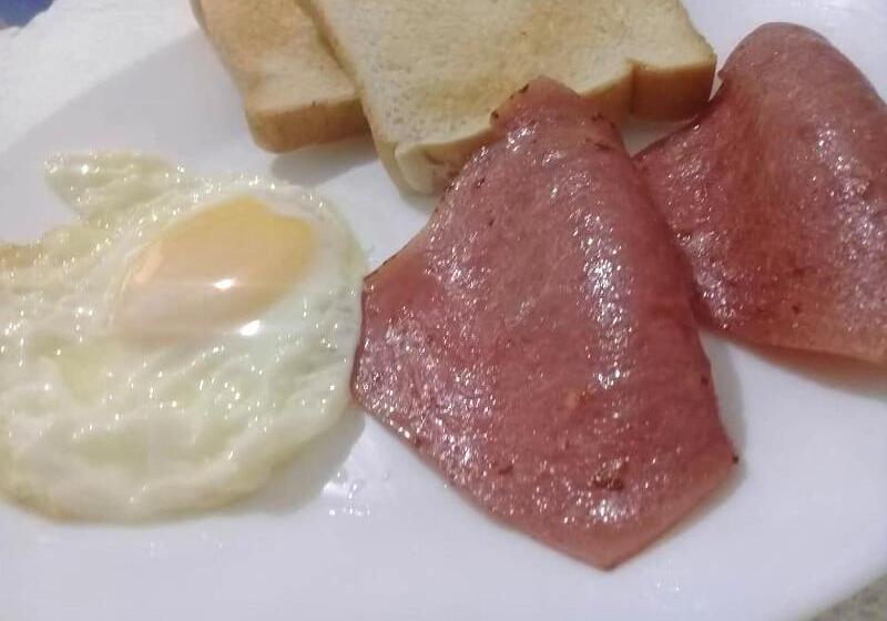 Otel Westcoast Guest House