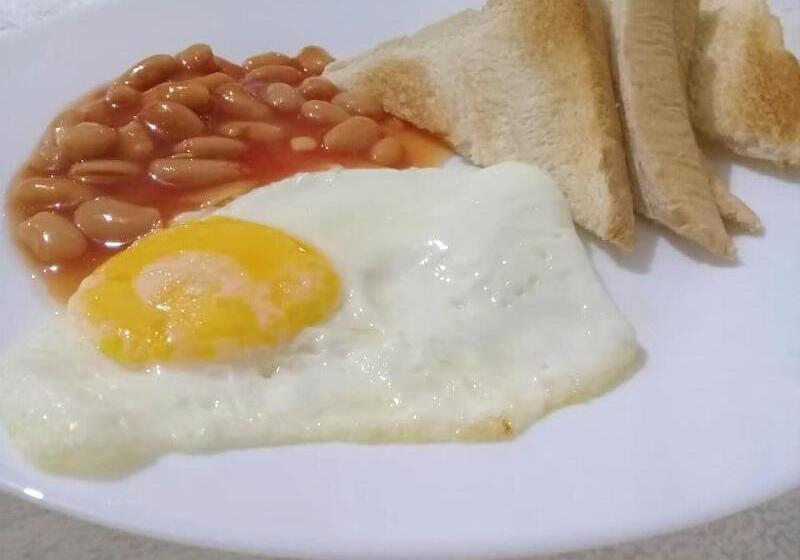 Otel Westcoast Guest House