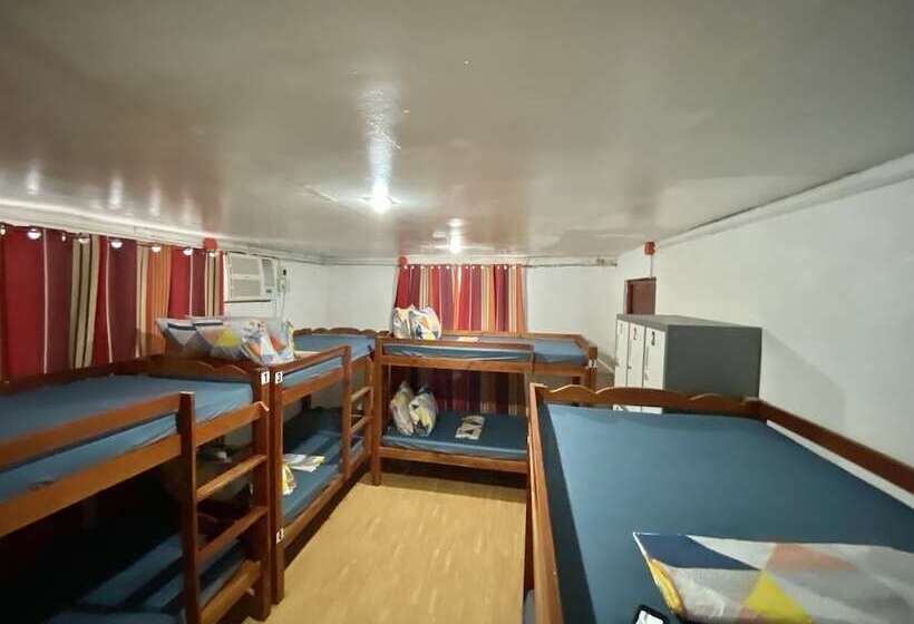 Otel Westcoast Guest House