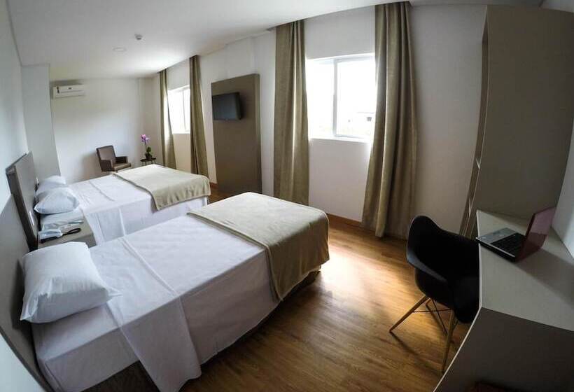 Tri Hotel São João Batista