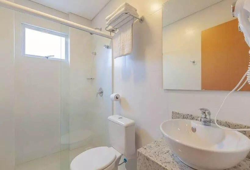 Tri Hotel São João Batista