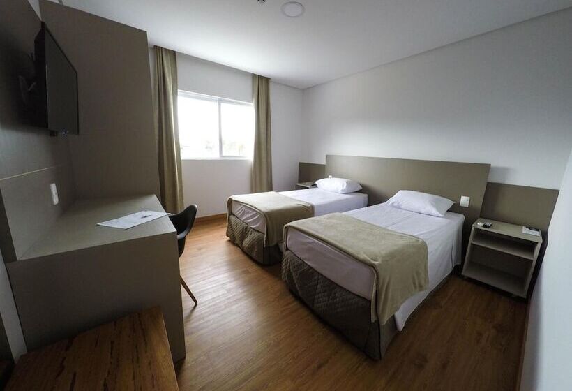 Tri Hotel São João Batista