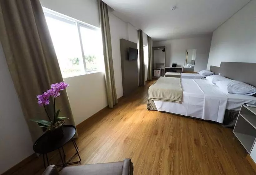 Tri Hotel São João Batista