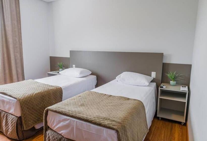 Tri Hotel São João Batista