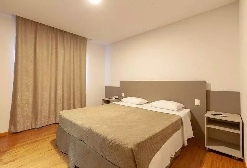 Tri Hotel São João Batista