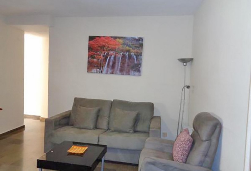 Apartamentos Ramirez 3000