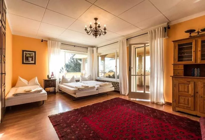 Hostelli Casa Calina