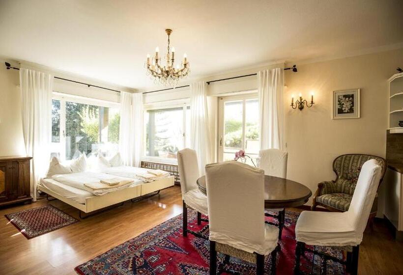 簡易ホテル Casa Calina