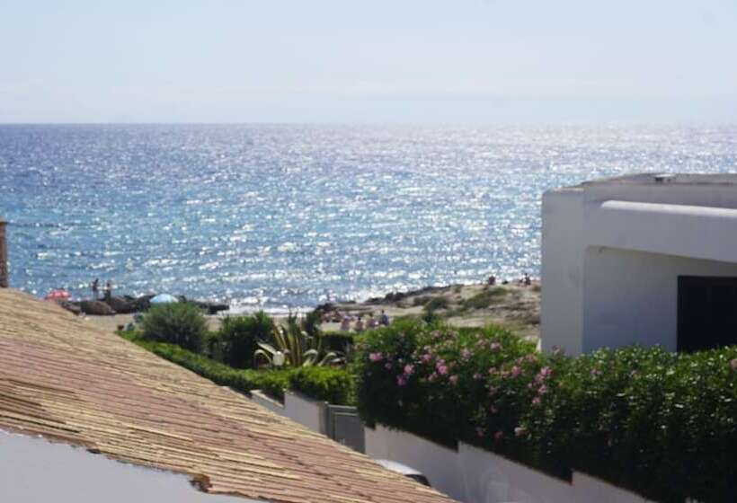 Отель B&b Riva Delle Donne