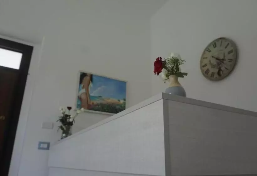 Hotelli B&b Riva Delle Donne