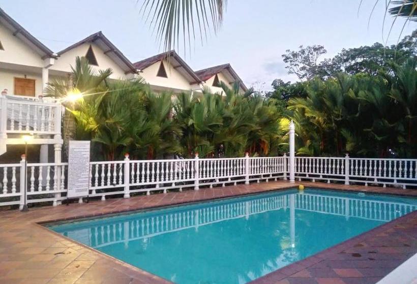 בית מלון כפרי Campestre La Toscana