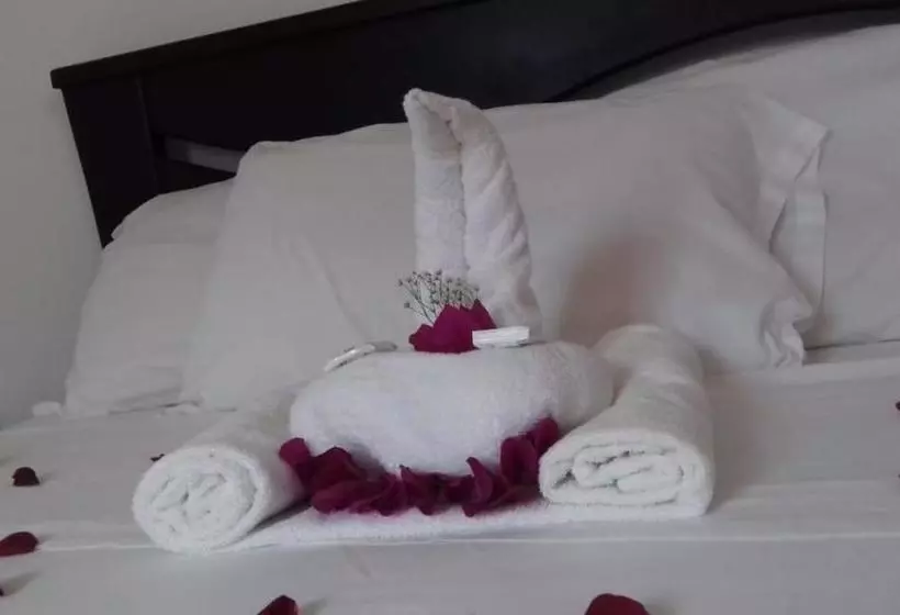 ホテル Campestre La Toscana