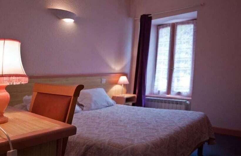 Отель De La Poste