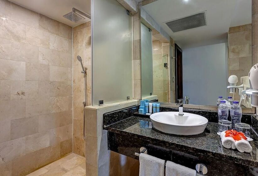 هتل Grand Memories Punta Cana All Inclusive