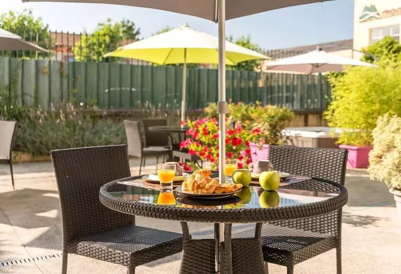 Hotelli Hôtel Le Loft