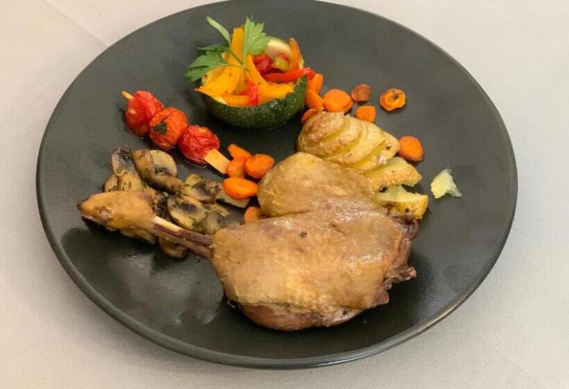 호텔 Logis Hostellerie Le Chatel Nangis