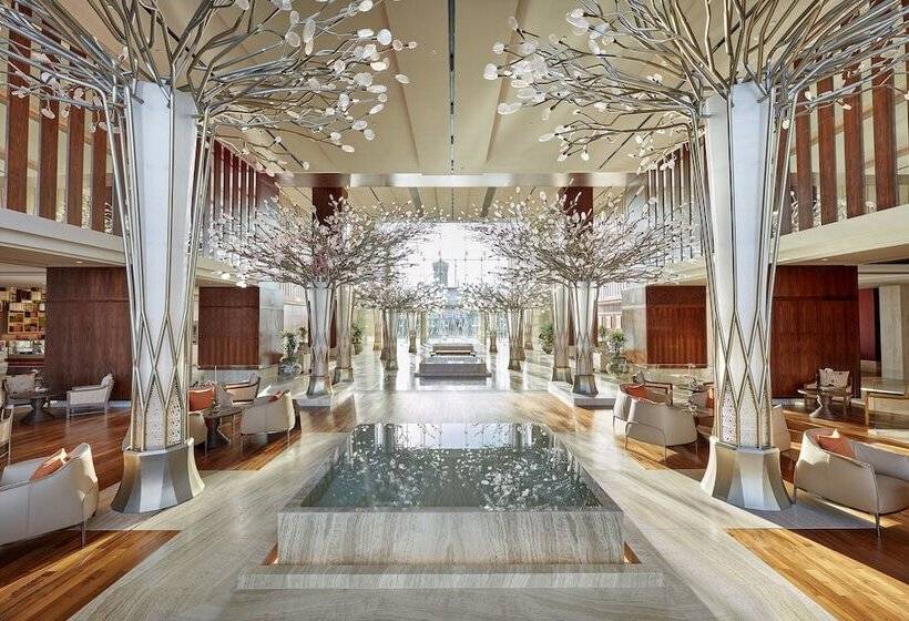 Отель Mandarin Oriental Jumeira Dubai