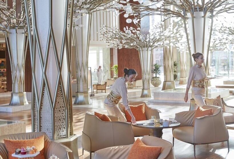 Отель Mandarin Oriental Jumeira Dubai