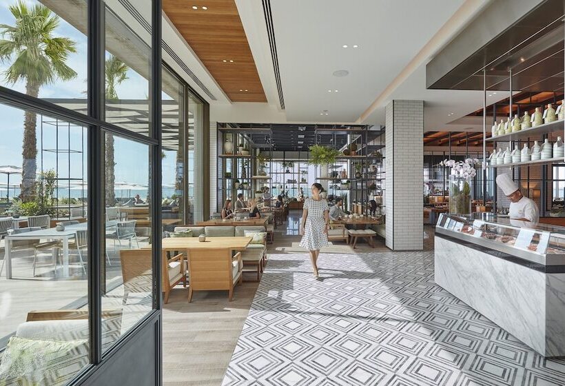 Отель Mandarin Oriental Jumeira Dubai