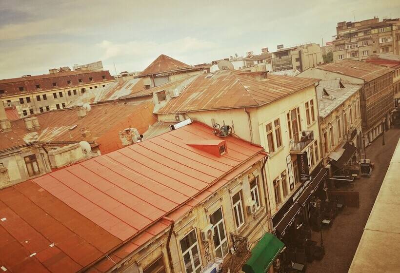 New Era Hotel Old Town Bucharest Parking With Fee Nearby