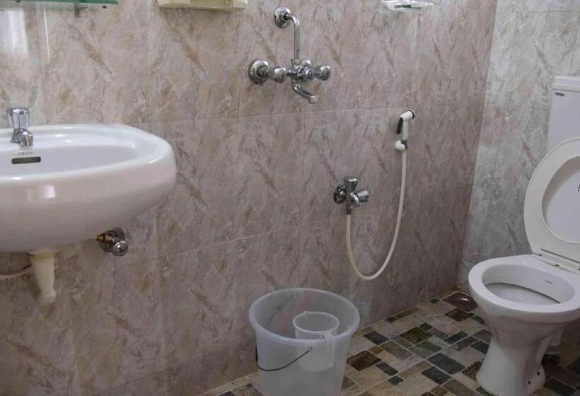 בית מלון כפרי Niki Guest House