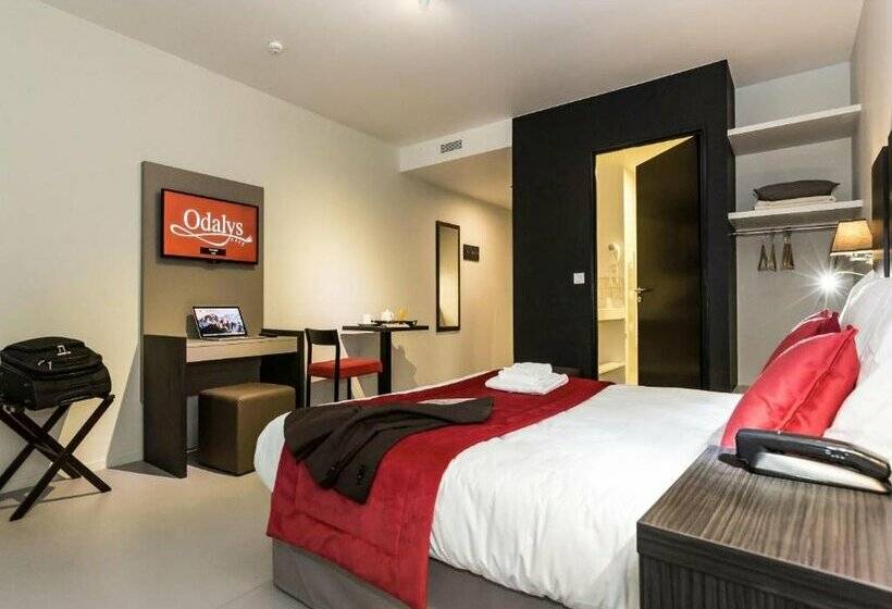هتل Odalys City Paris XVII