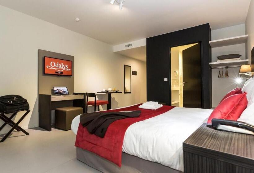هتل Odalys City Paris XVII