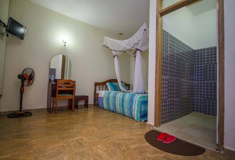 هتل Panorama Cottages Tororo