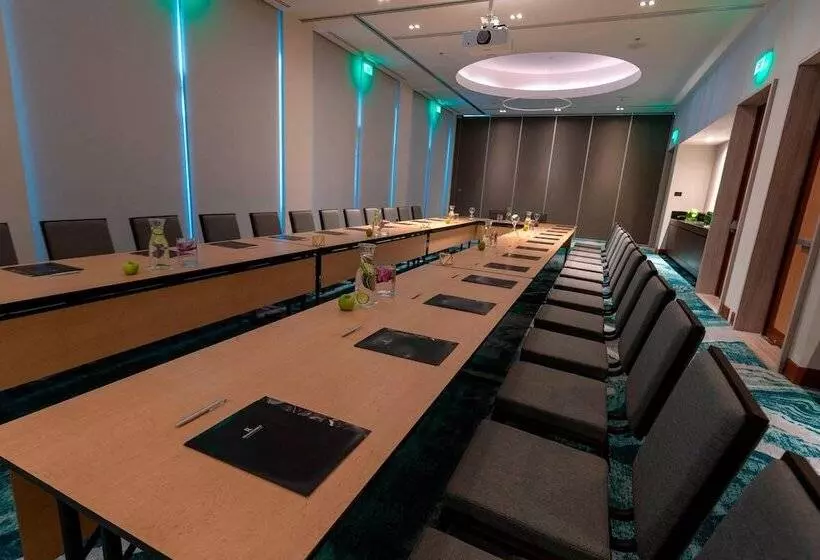 ホテル Renaissance Cancun Resort & Marina