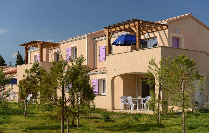 Отель Residence Odalys Le Mas Des Alpilles