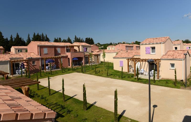 Отель Residence Odalys Le Mas Des Alpilles