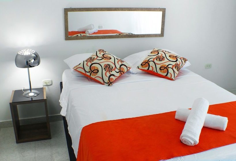 Отель Suitehouse Taganga