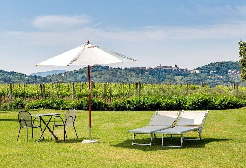 Отель Tenuta Lamborghini Golf & Resort